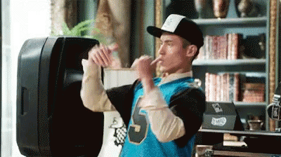 upload_2025-10-6_22-21-12.gif
