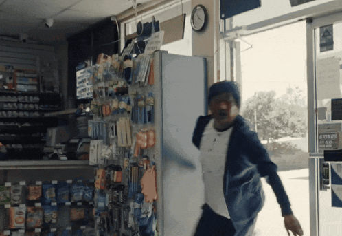 weapons-movie.gif