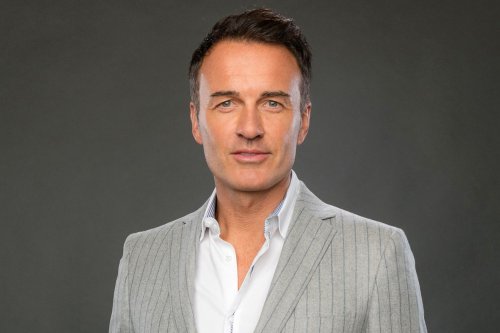 Julian-McMahon-071025-1-82a417b1dc6748369c48c91d3700f7de.jpg