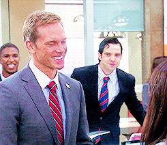 tumblr_nkrb6bOYS21tkl5qyo4_250.gif